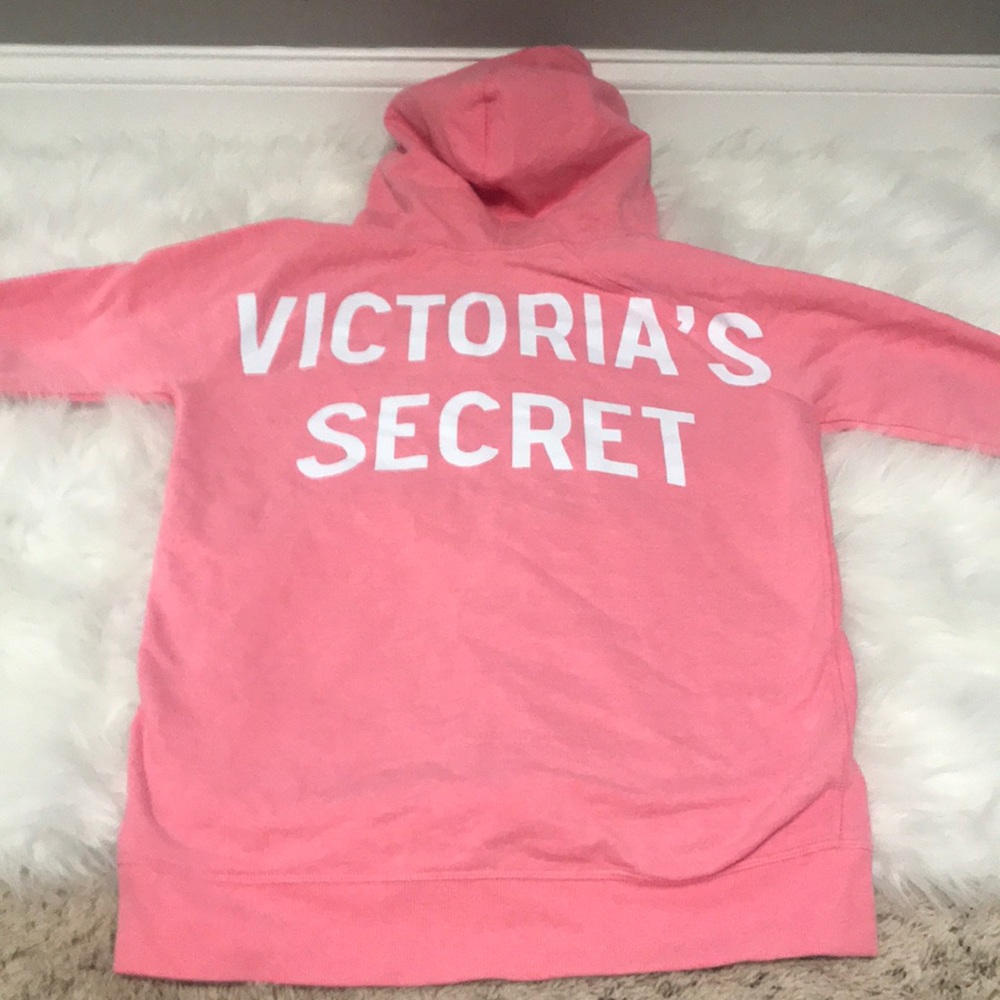 💖💗💗Like new Vicky’s hoodie